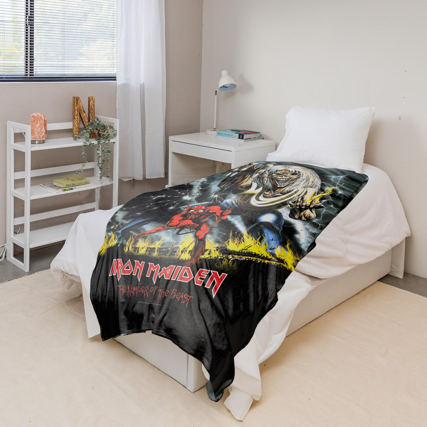 Rocksax Iron Maiden Sherpa Fleece Blanket - Number of the Beast